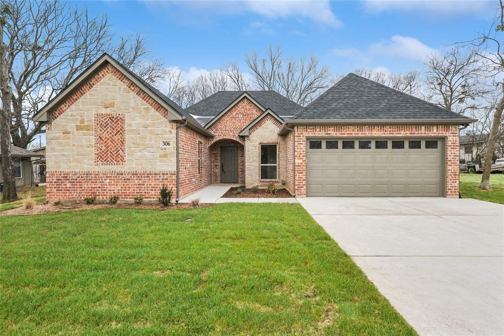 Property Photo: 306 W McLain Drive TX 75092