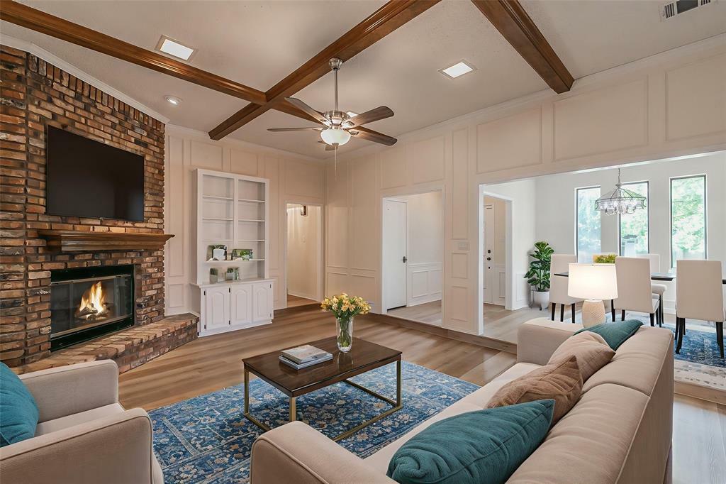 Property Photo: 2305 Ridgewood TX 76021