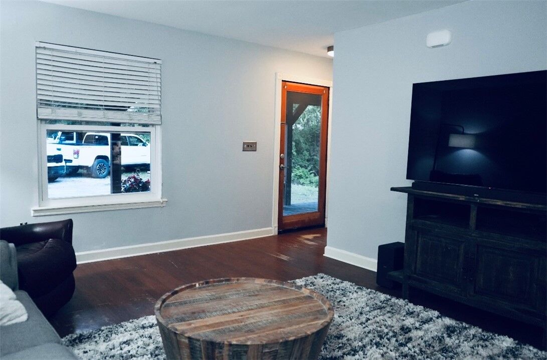 Property Photo:  1211 N Mission Boulevard  AR 72701 