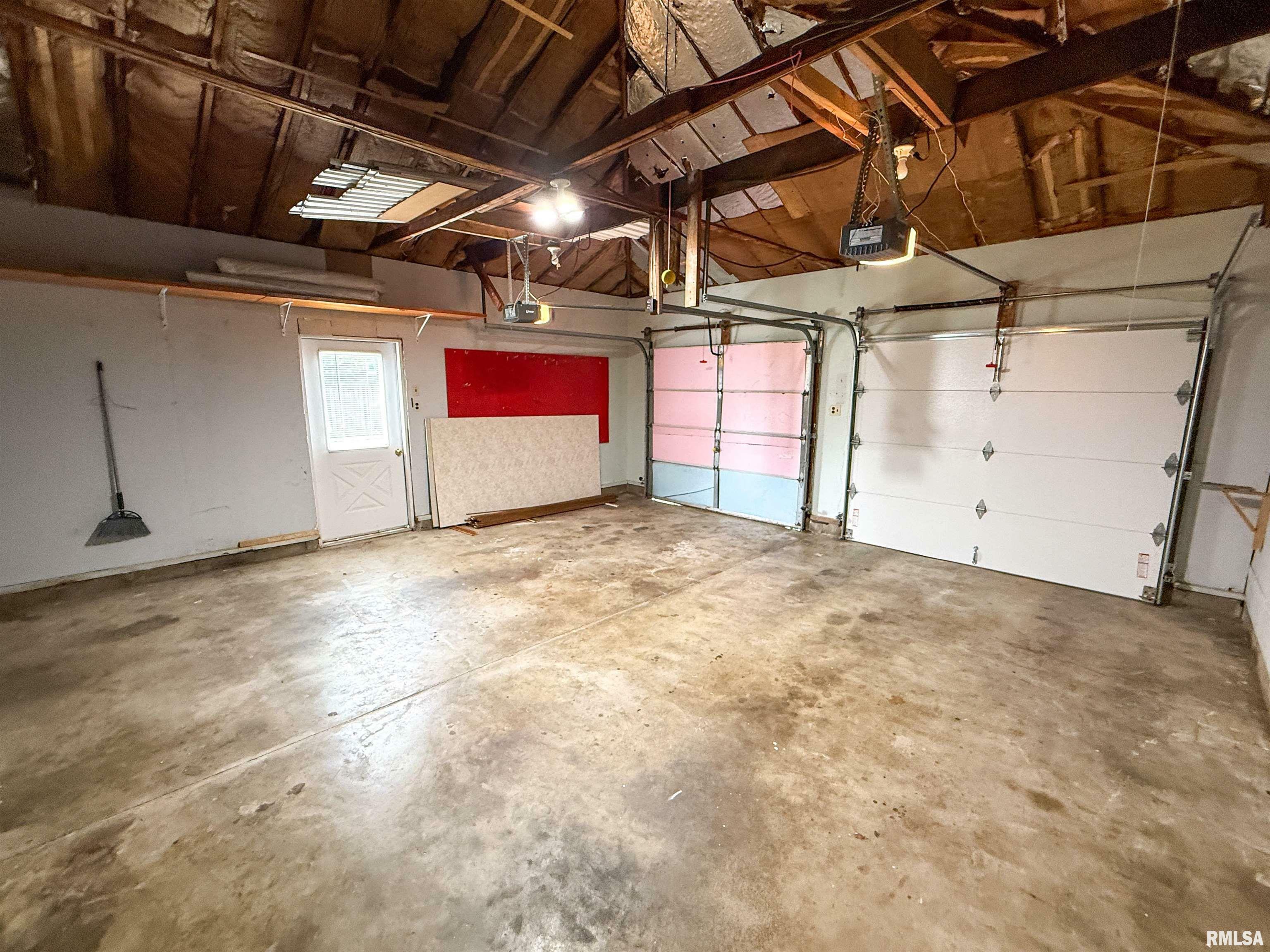 Property Photo: 322 Oak Street IL 62839