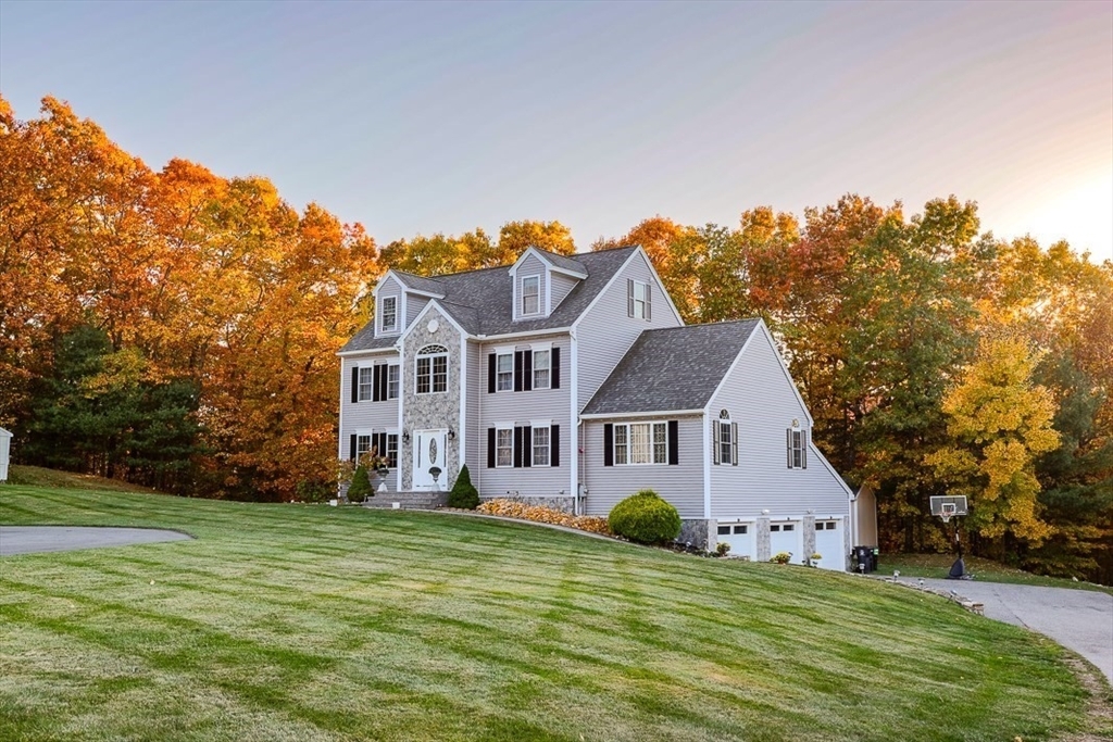Property Photo:  181 Crosby Street Ext  MA 01830 