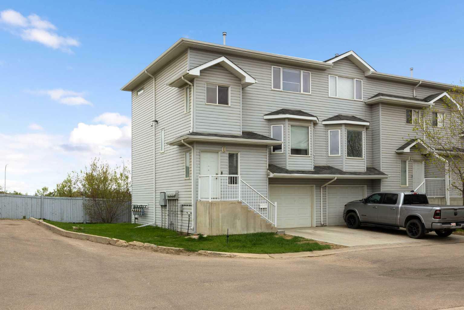Photo de la propriété: 105 Loutit Road 801 AB T9K 2N5