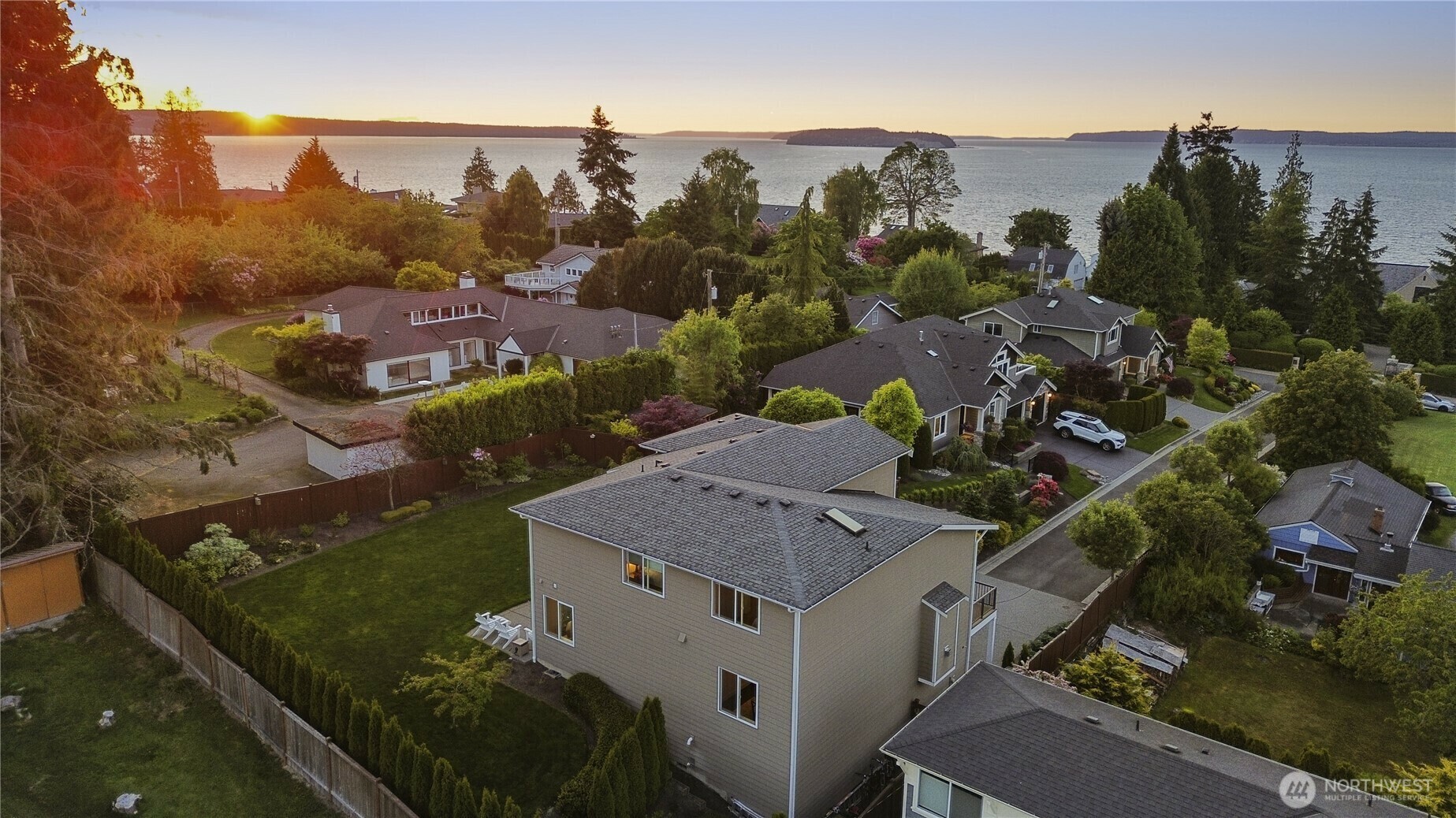 Property Photo: 2512 Taylor Drive WA 98203