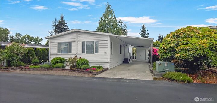 Property Photo:  620  112th Street SE 153  WA 98208 