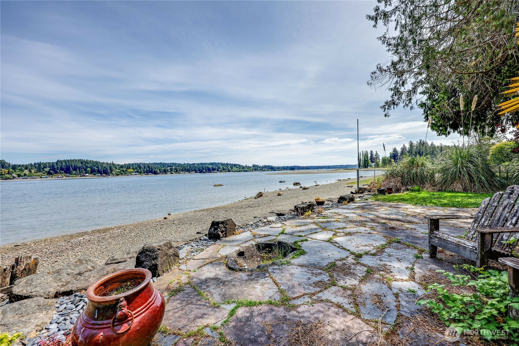 Property Photo: 7602 E Grapeview Loop WA 98524
