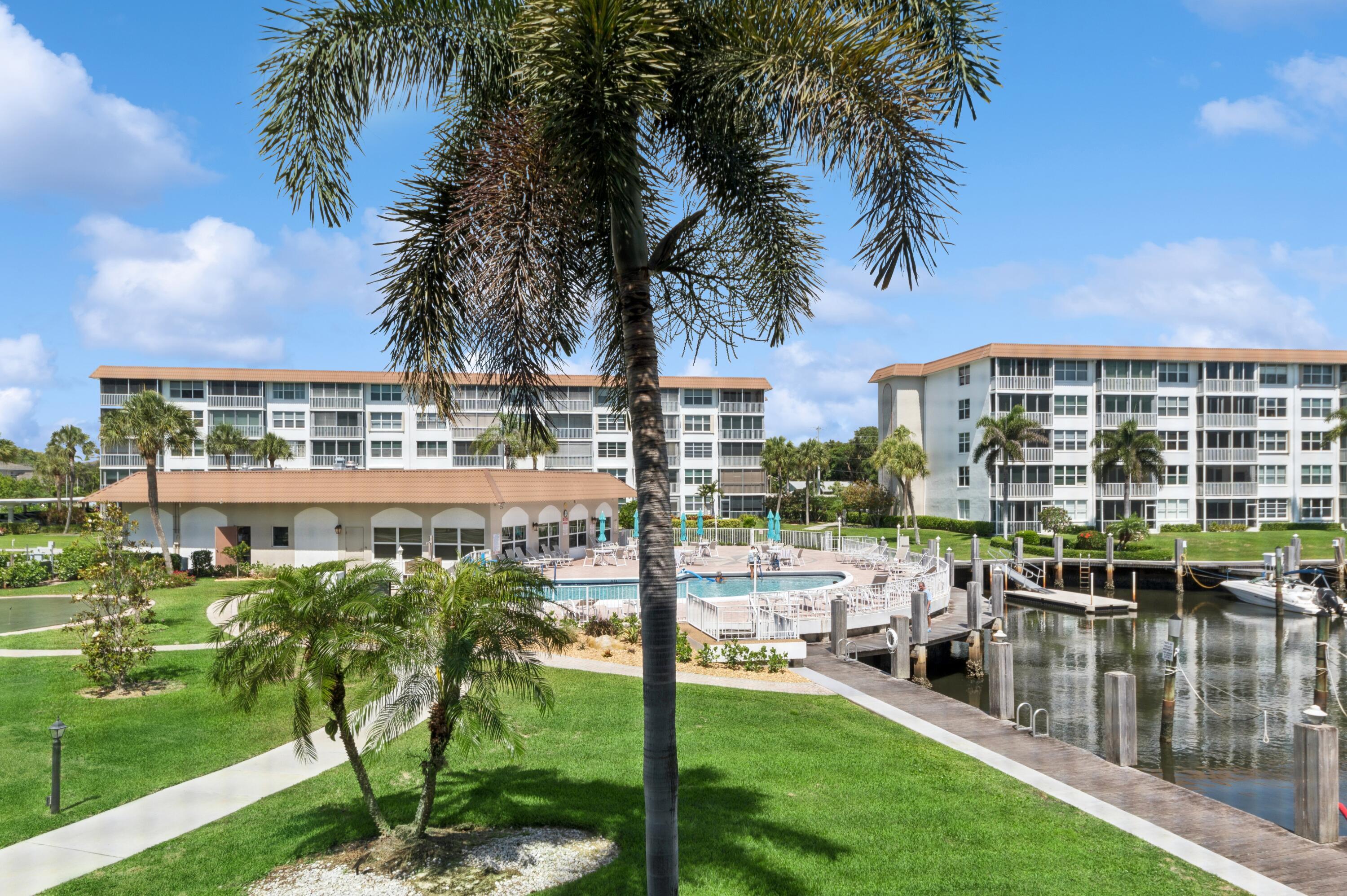 Property Photo:  911 Gardenia Drive 252  FL 33483 