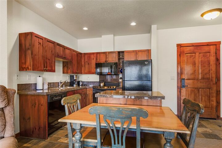 Property Photo:  505 S Main Street 2305  CO 80424 