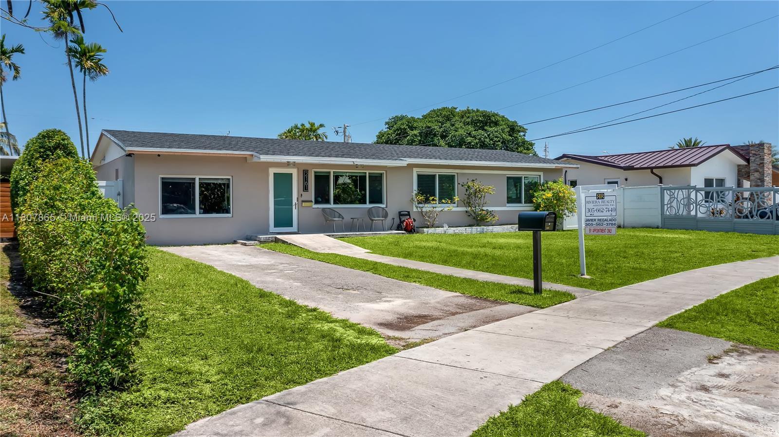 Property Photo: 2161 SW 87th Ct FL 33165