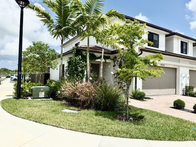 Property Photo: 12025 SW 83rd Pl - FL 33156