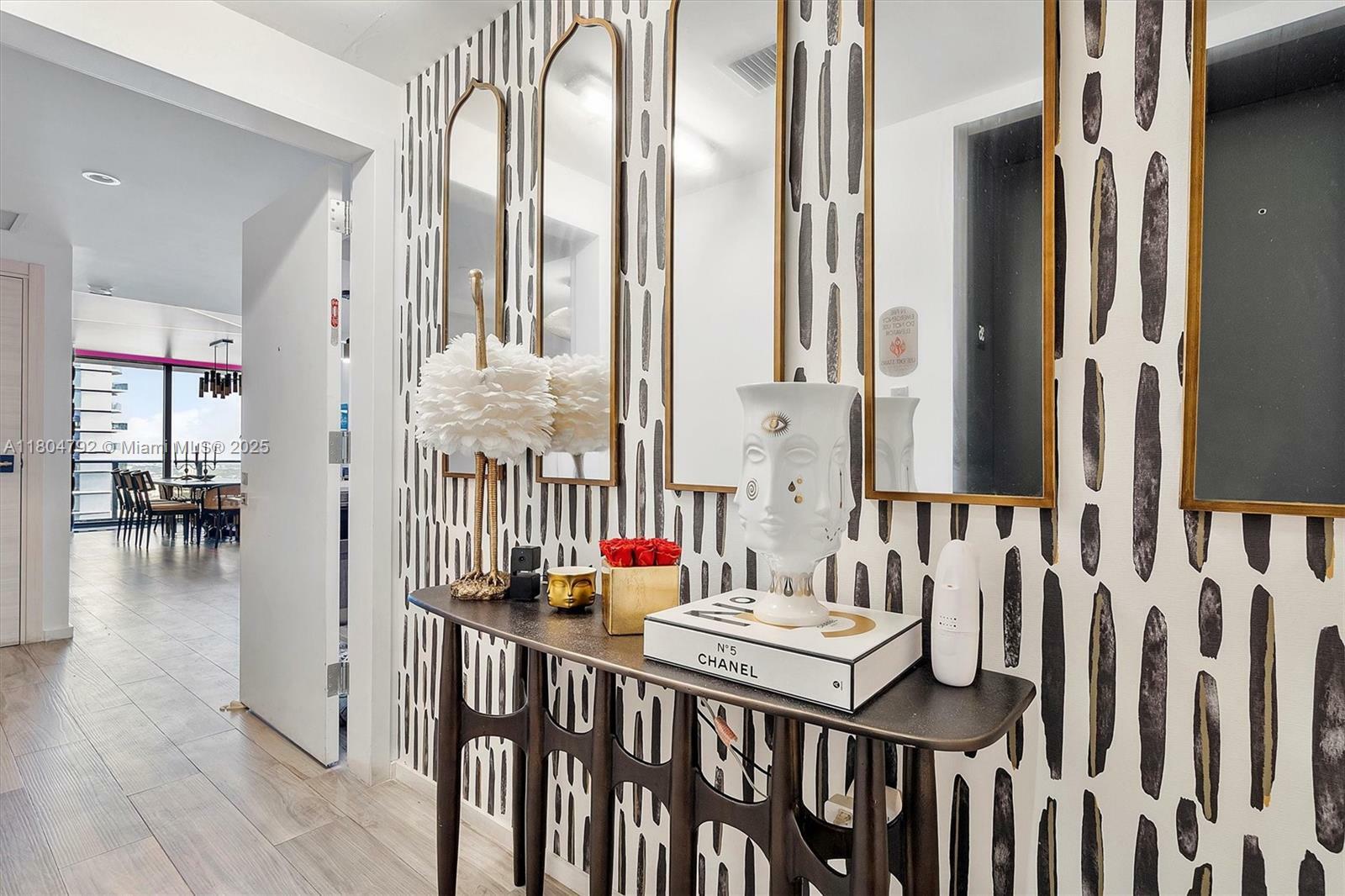 Property Photo: 801 S Miami Ave 3510 FL 33130