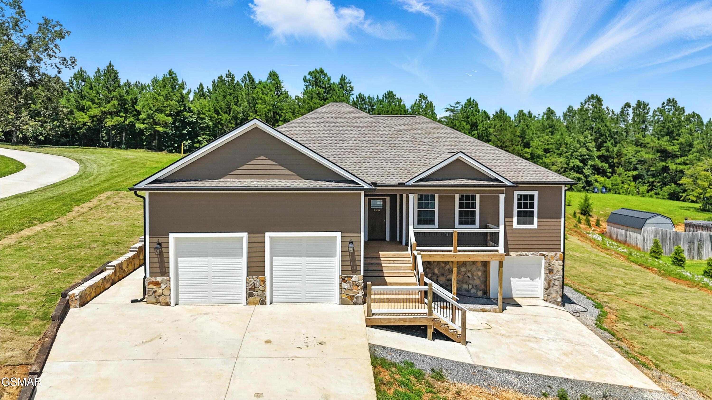 Property Photo: 104 County Road 3050 TN 37303