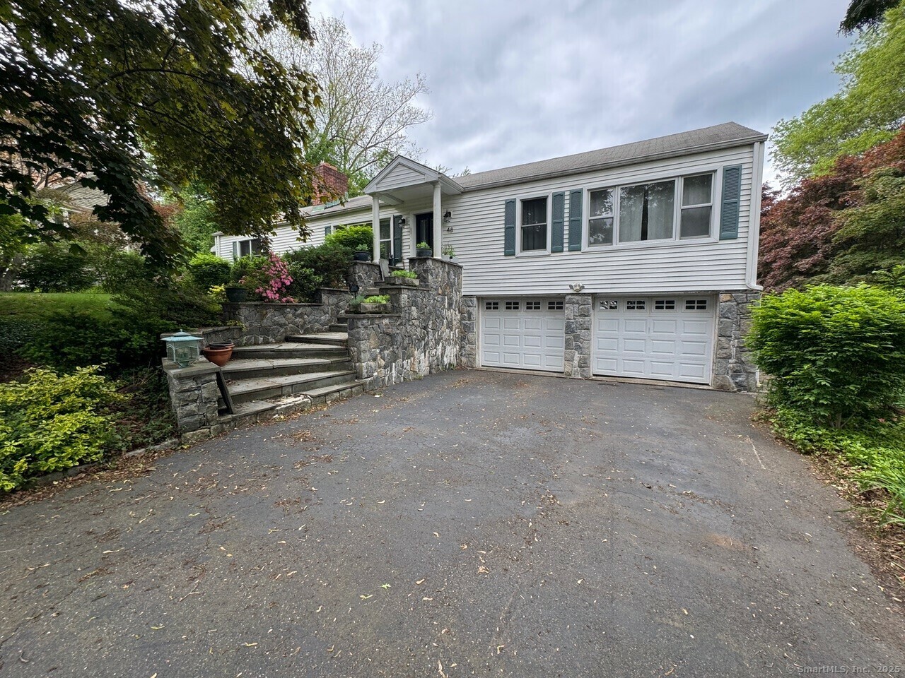Property Photo: 48 Bailey Street CT 06611