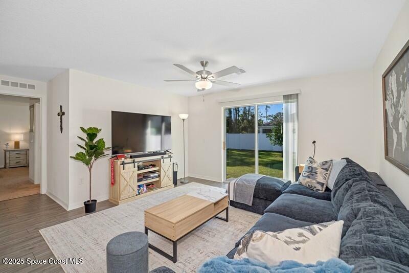Property Photo: 966 Stage Street SE FL 32909