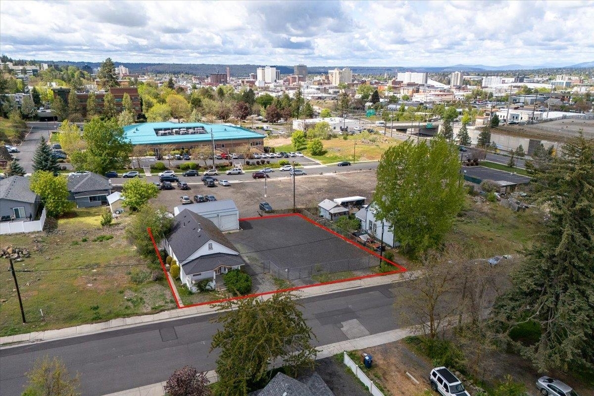 Property Photo:  608 S Hatch St  WA 99202 