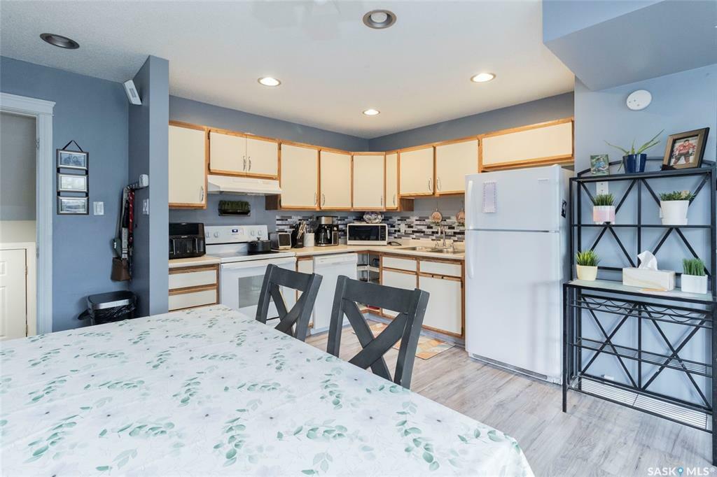 Property Photo: 1638B Central Avenue SK S7N 2H5