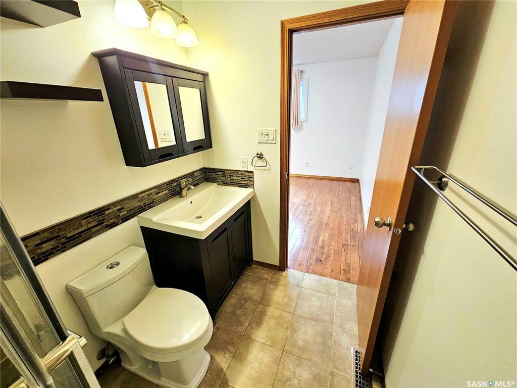Property Photo: 518 Bonli Crescent SK S7N 4A3