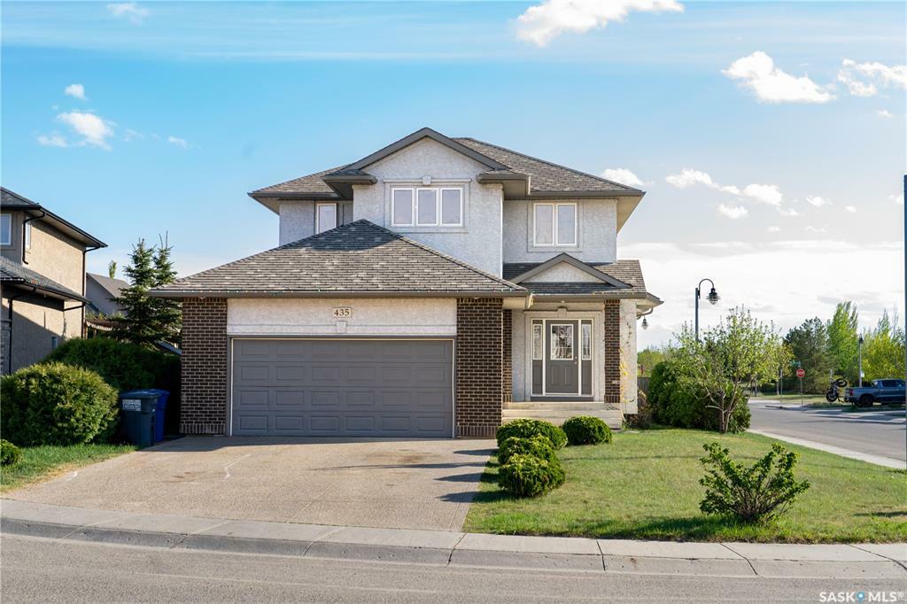 Property Photo:  435 McIntosh Court  SK S7T 0C4 