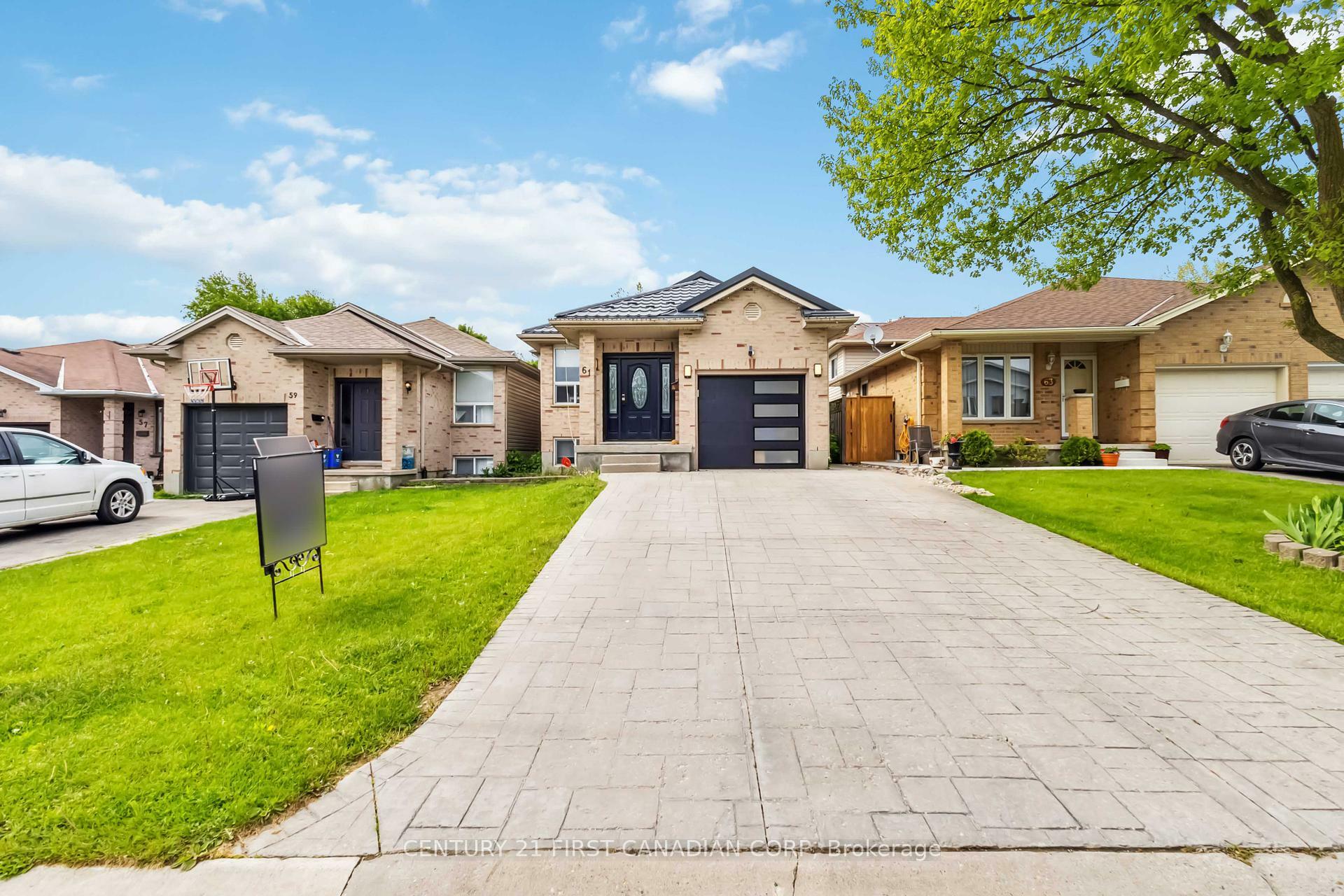 Property Photo: 61 Tanner Drive ON N5W 6B6