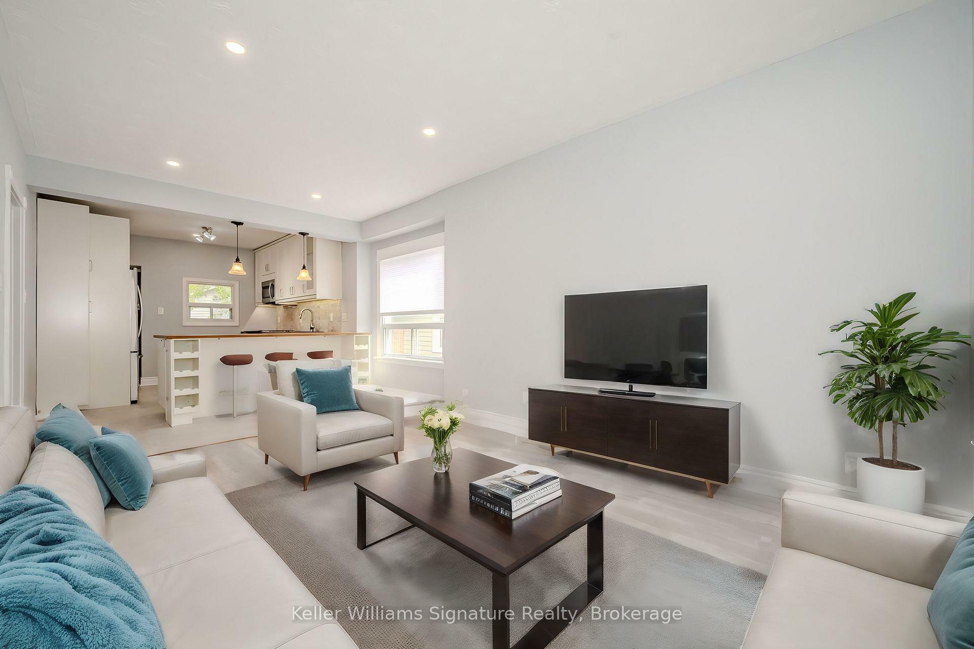 Property Photo:  278 Normanhurst Avenue  ON L8H 5N4 
