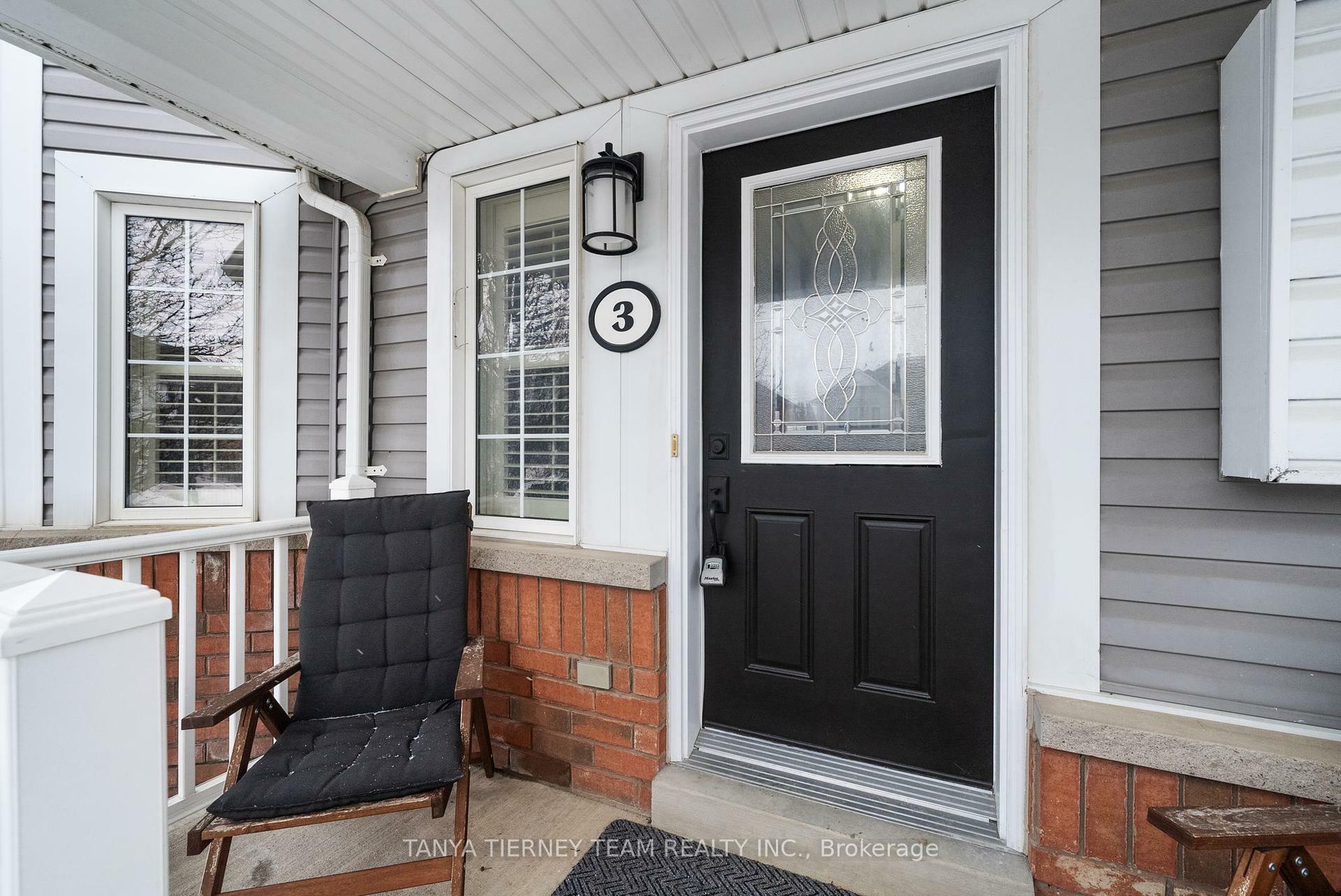 Property Photo:  3 Croxall Boulevard  ON L1M 0E6 