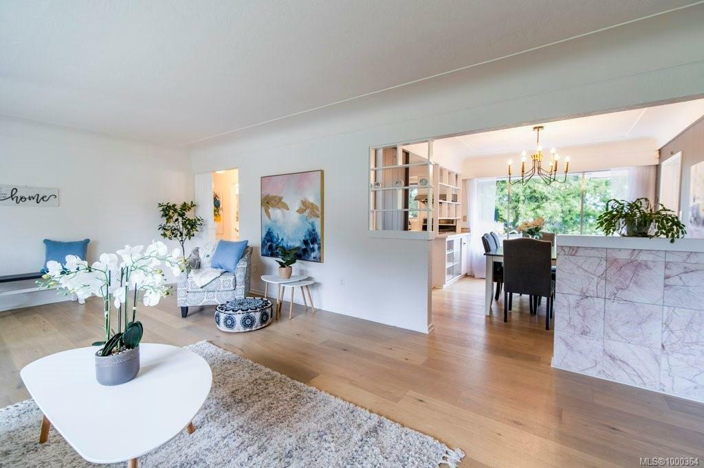 Property Photo: 1890 Grandview Dr BC V8N 2V1