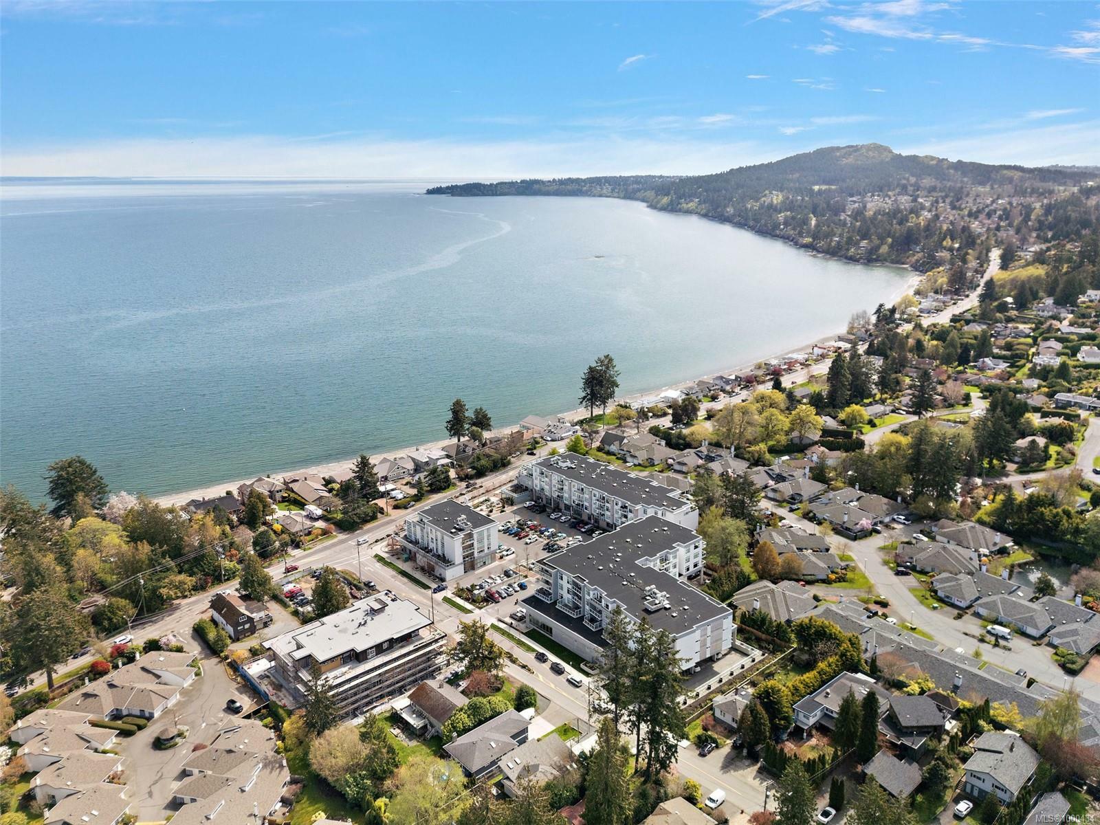 Property Photo: 5120 Cordova Bay Rd 412 BC V8Y 2K5