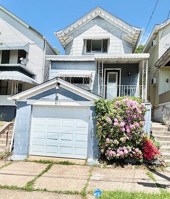 Property Photo: 738 10th St PA 15140