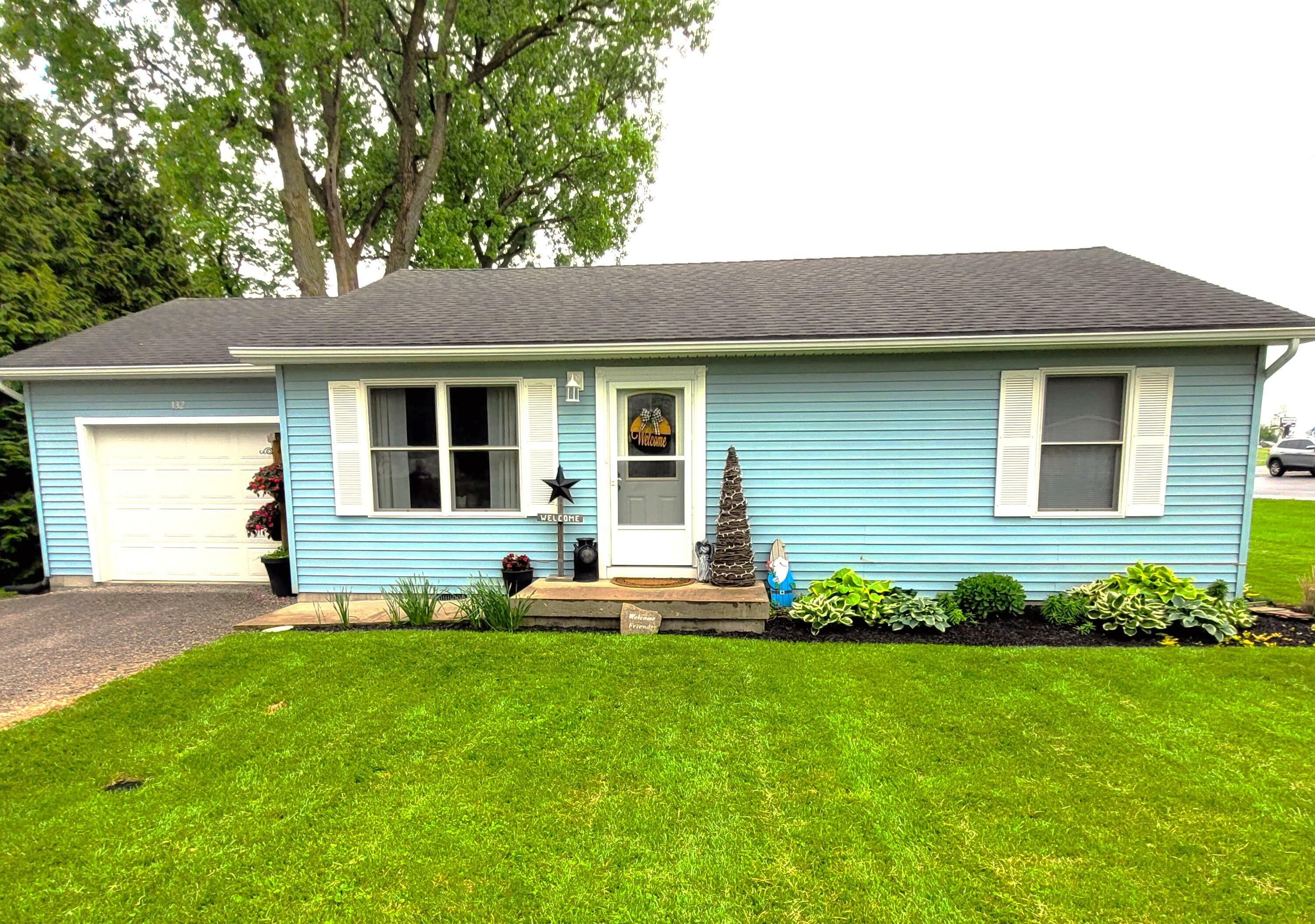 Property Photo: 132 Prospect Avenue OH 43311