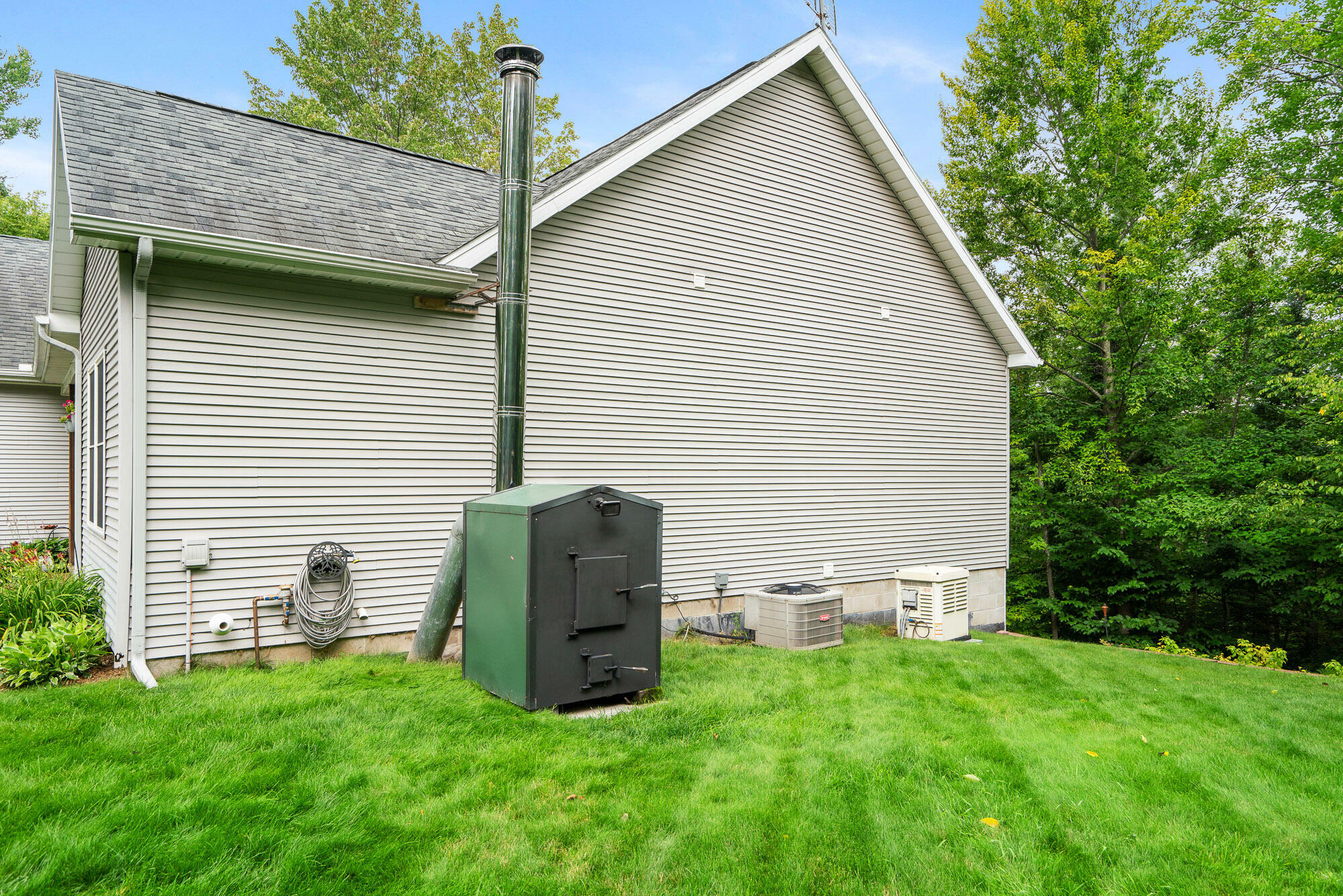 Property Photo: 11882 Davis Creek Drive MI 49799