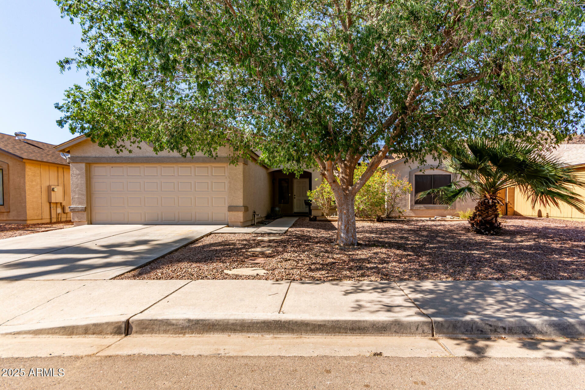 Property Photo:  3018 W Country Club Terrace  AZ 85027 