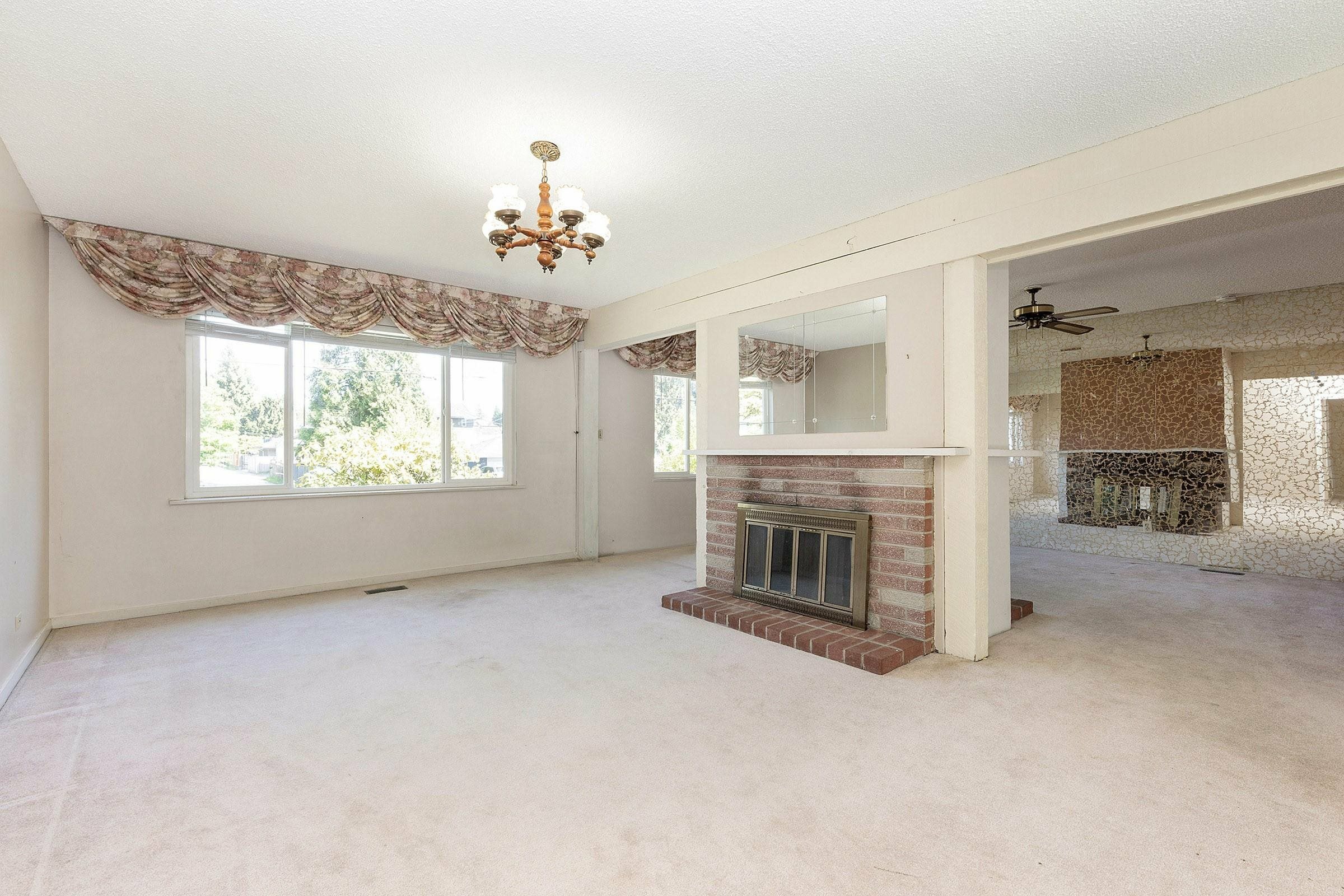 Property Photo: 640 Colinet Street BC V3J 4X1