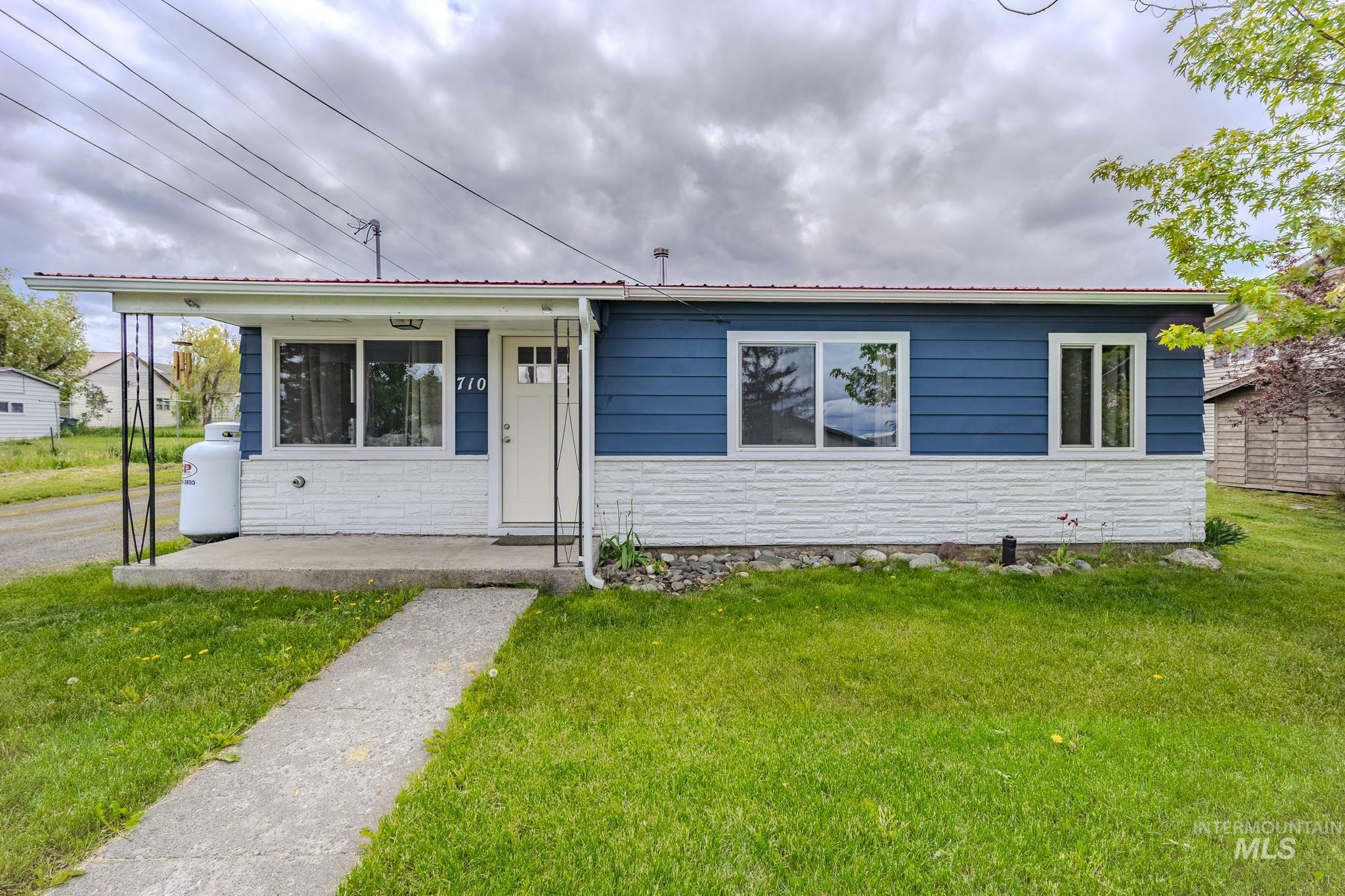 Property Photo: 710 Elk Street ID 83530
