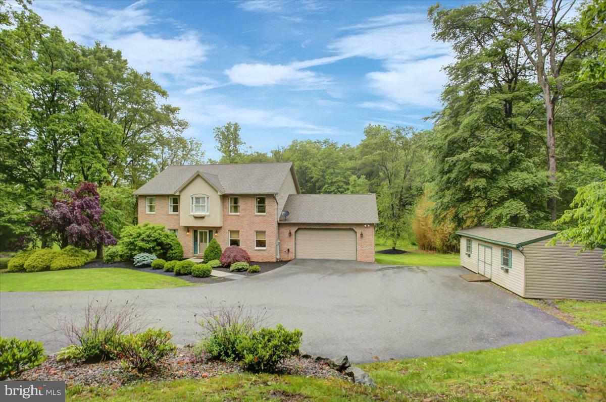 Property Photo: 219 Old York Road PA 17019