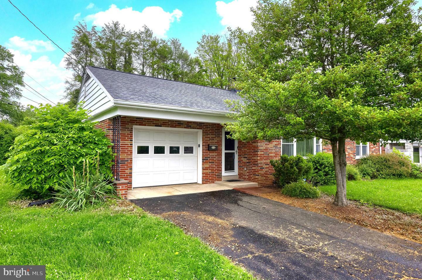 Property Photo: 1919 Wilson Avenue PA 17603