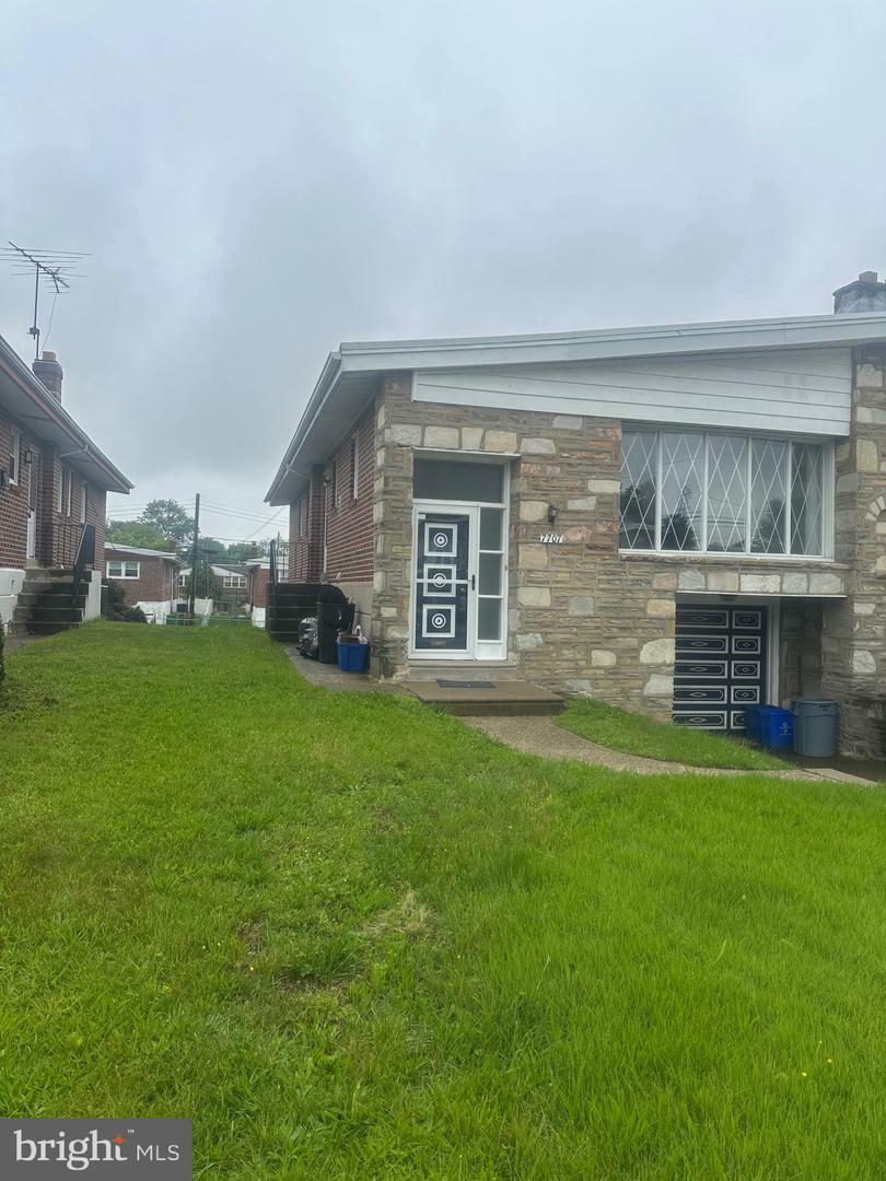 Property Photo: 7707 Algon Avenue PA 19111