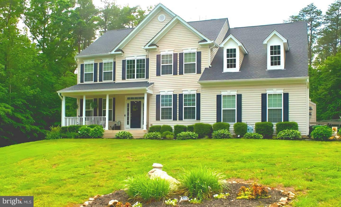 Property Photo: 550 Long Meadow Drive VA 22406