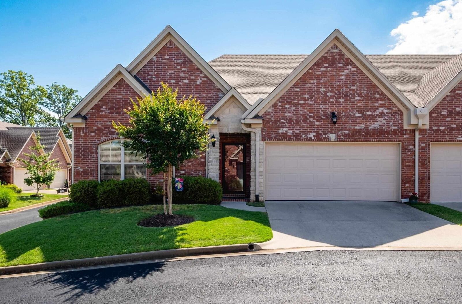 Property Photo:  20 Valletta Circle  AR 72223 