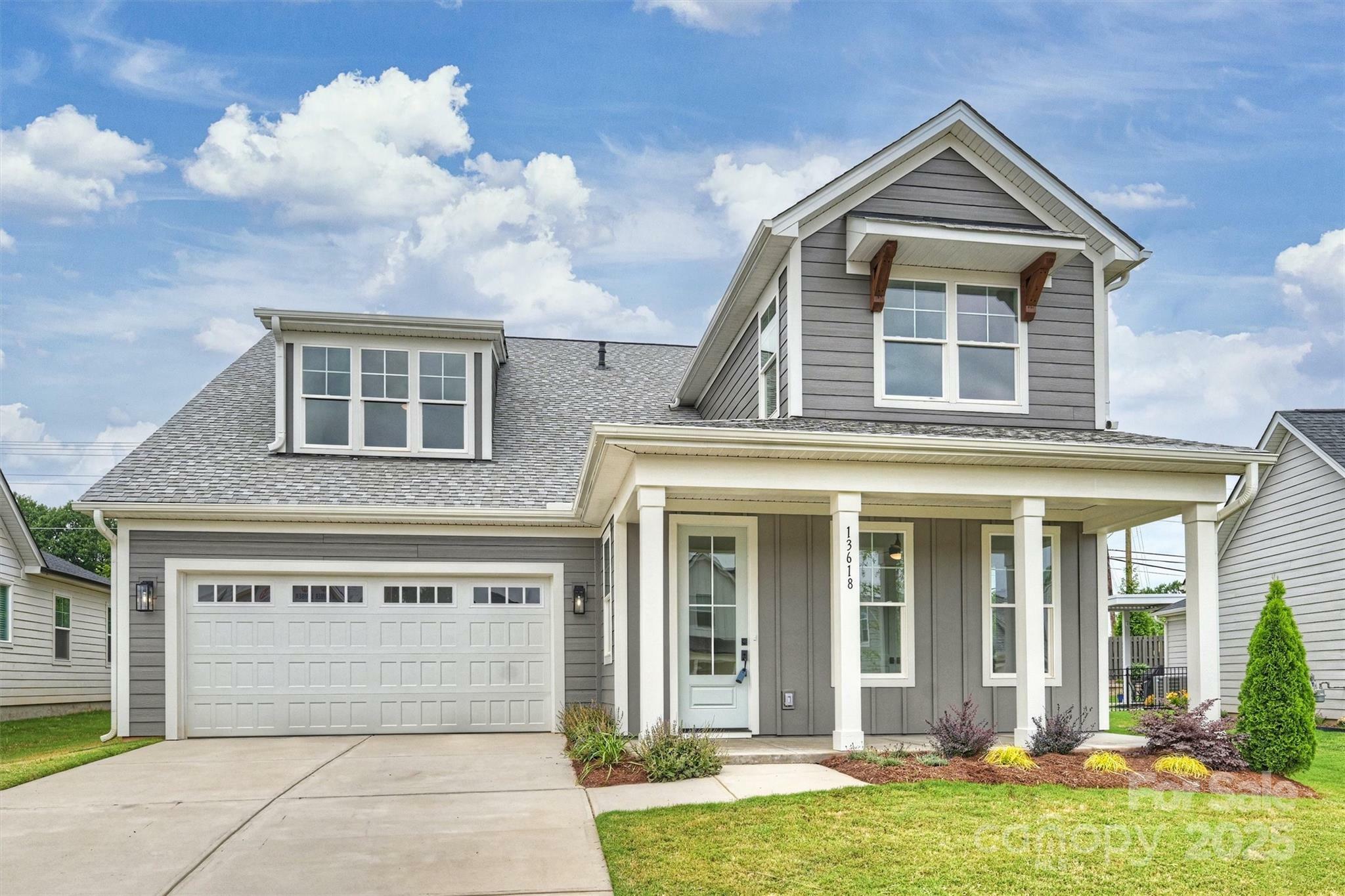 Property Photo: 13618 Tranquil Day Drive NC 28105