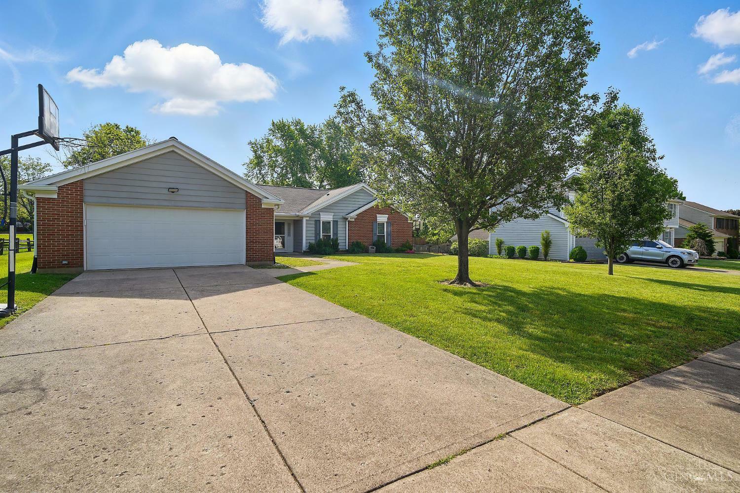 Property Photo: 601 Tara Oaks Drive OH 45042