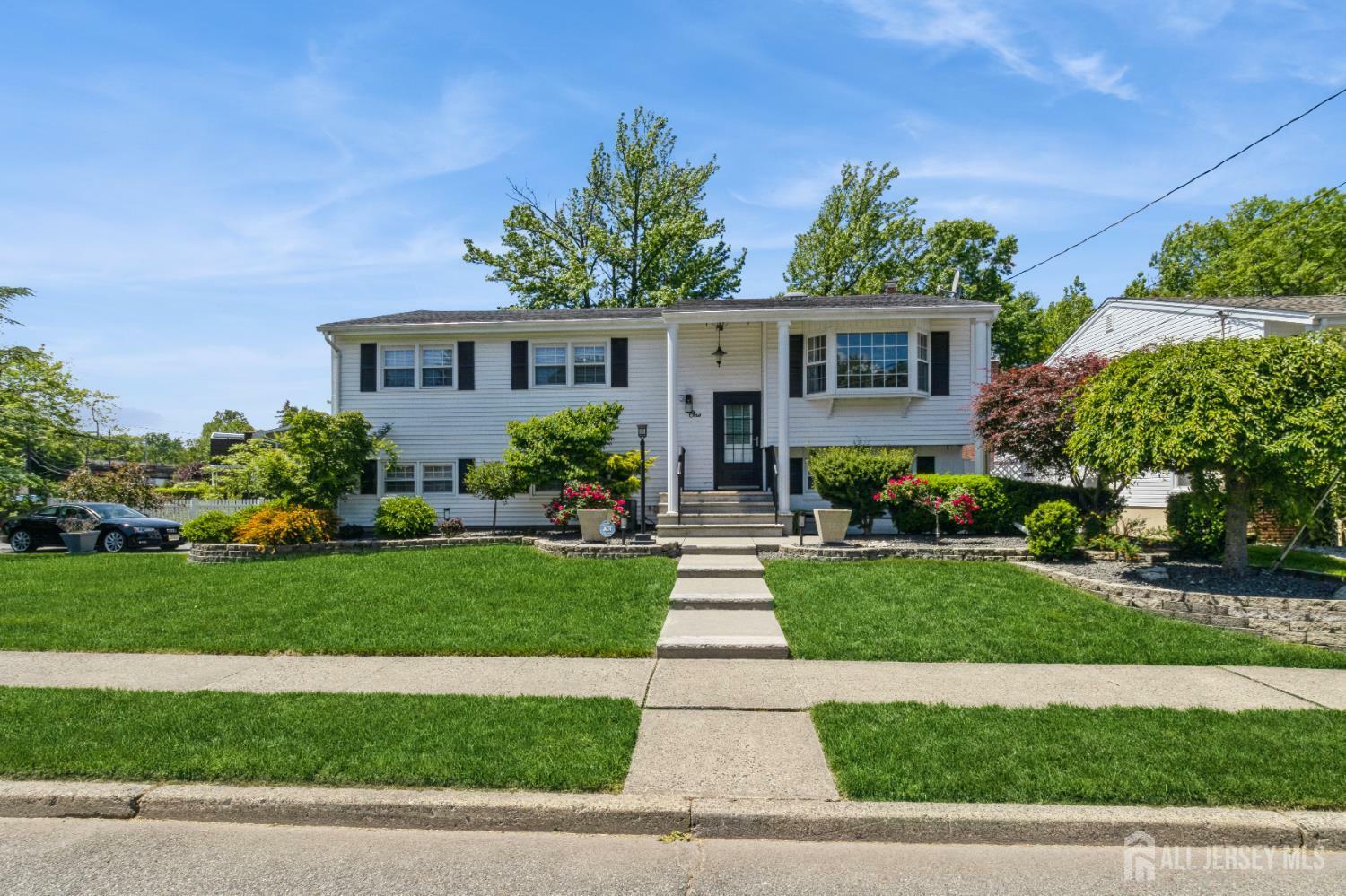 Property Photo: 1 Hollywood Drive NJ 07095