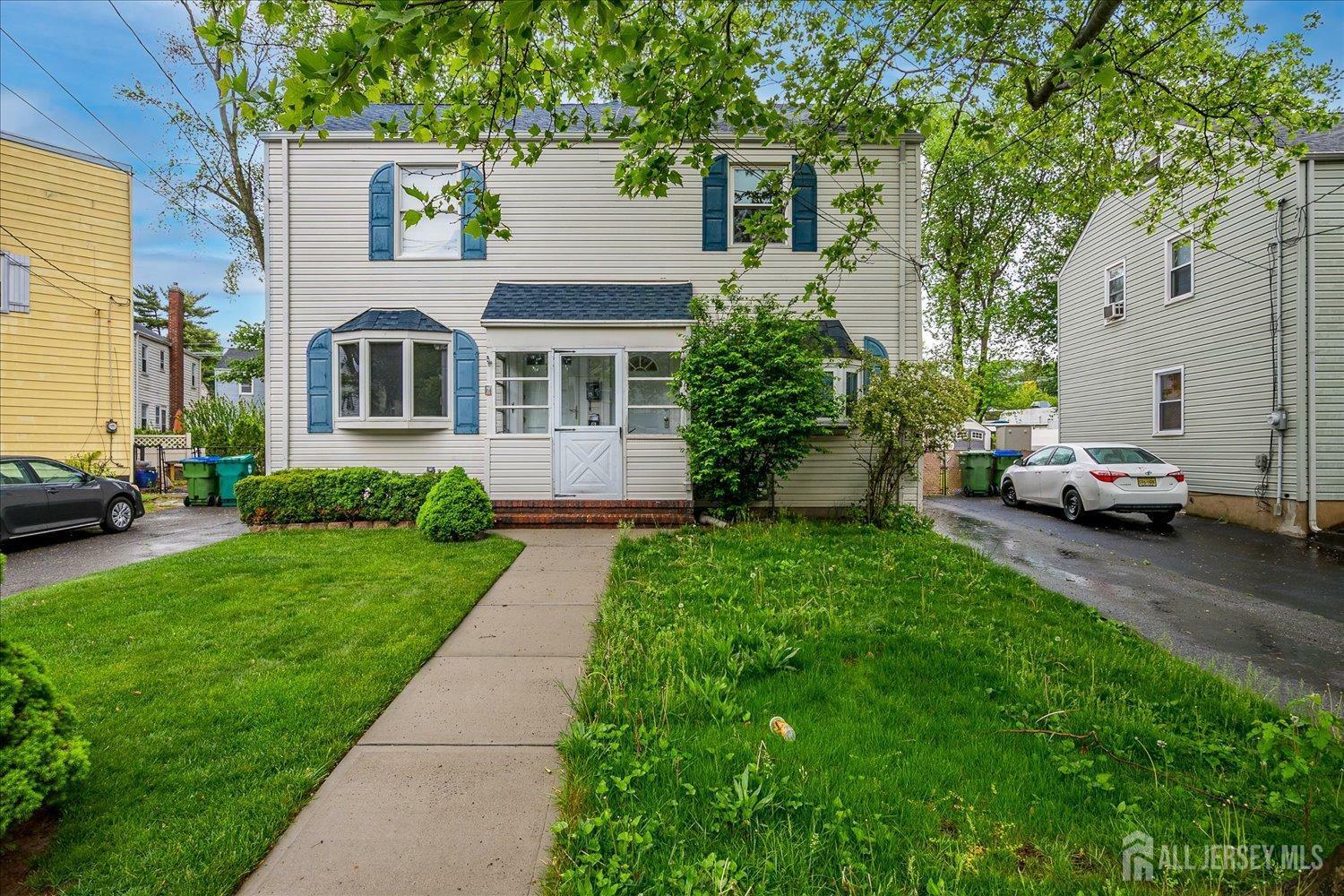 8 Macarthur Drive  Edison NJ 08837 photo