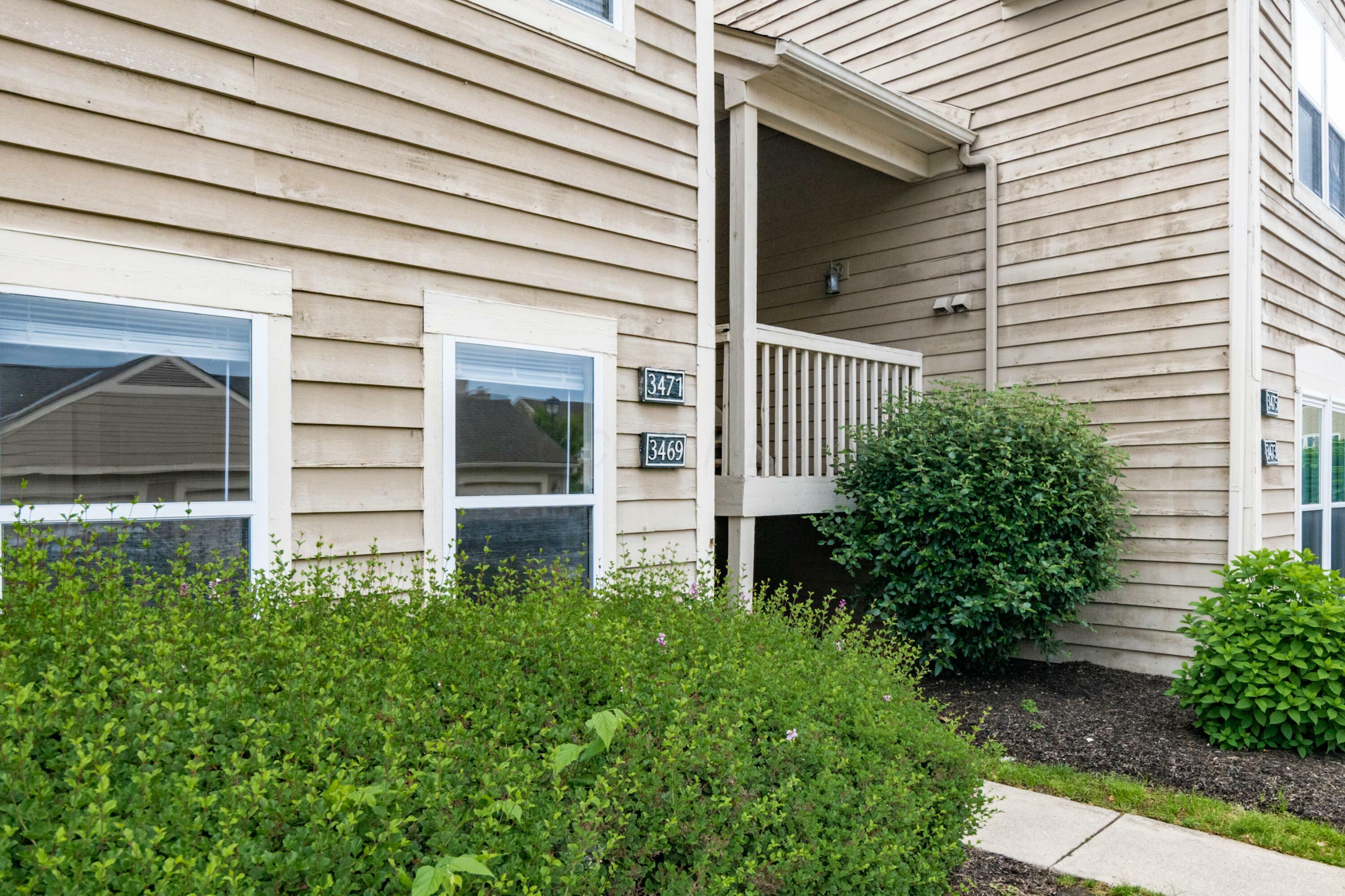 Property Photo: 3469 Fishinger Mill Drive OH 43221