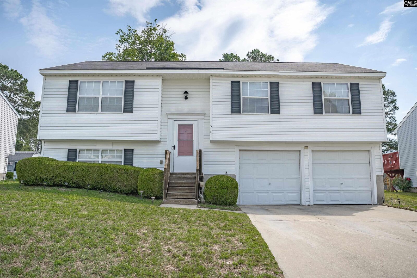 Property Photo:  316 Oakbrook Village  SC 29223 