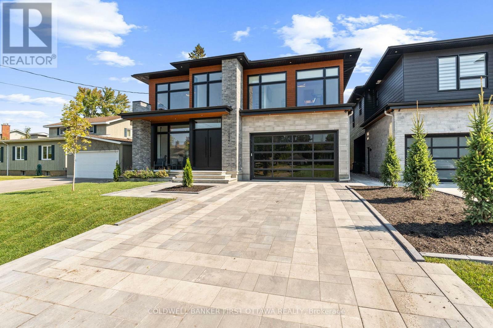 Property Photo: 1124 Normandy Crescent ON K2E 5A4
