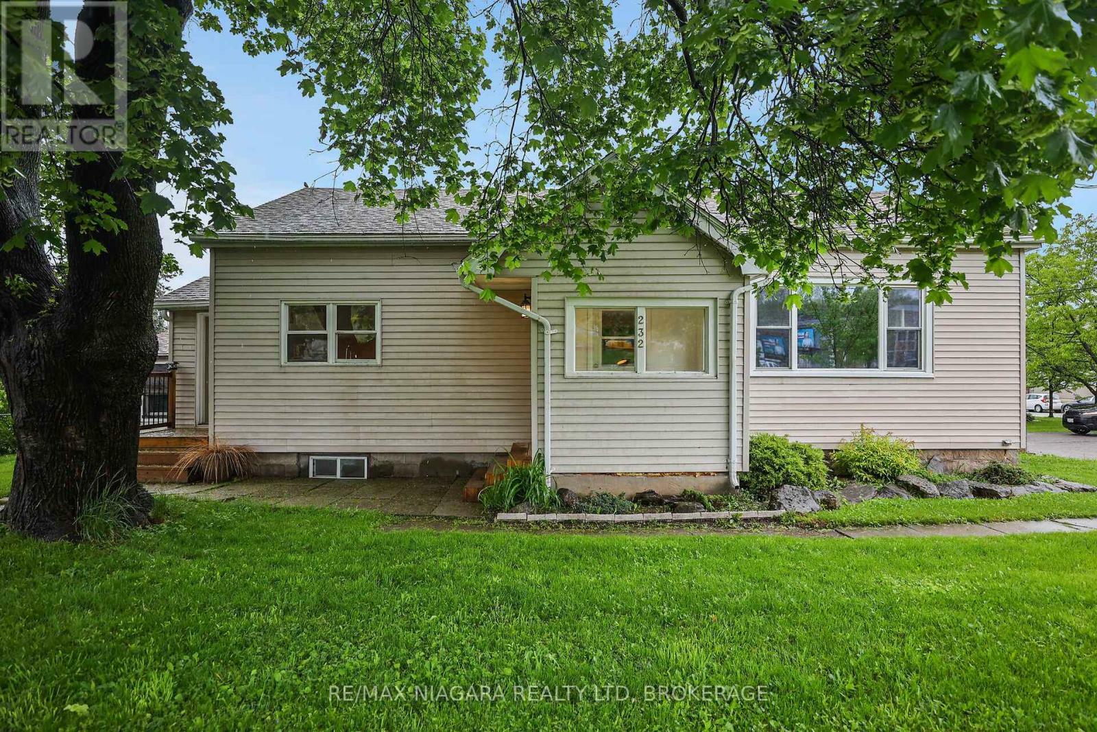 Property Photo: 232 Merritt Street ON L2T 1J8