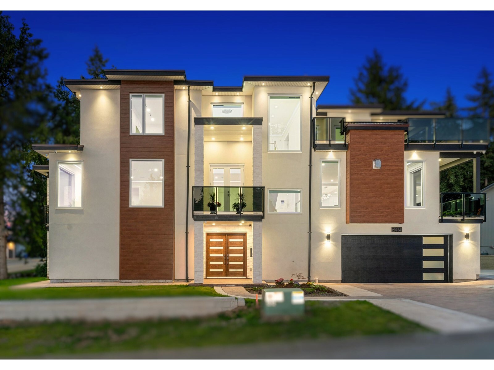 Property Photo:  20754 48  BC V3A 3L8 