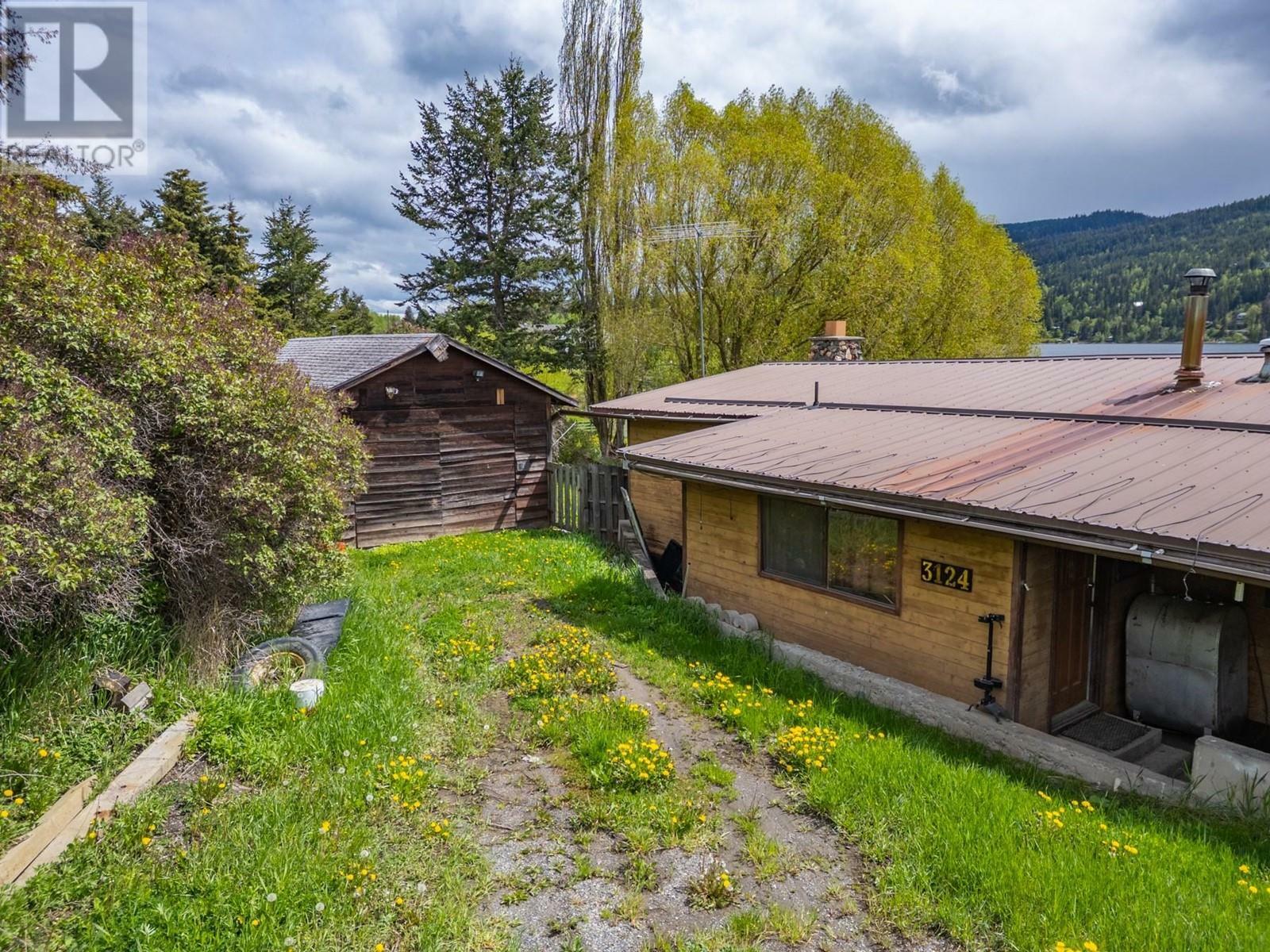 Property Photo: 3124 Holbrook Road BC V0E 3E1