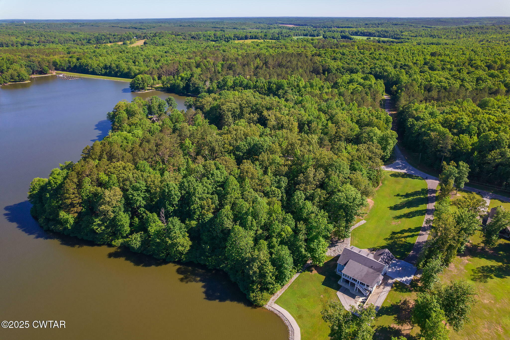 Property Photo: 33 Arrowhead Point TN 38321