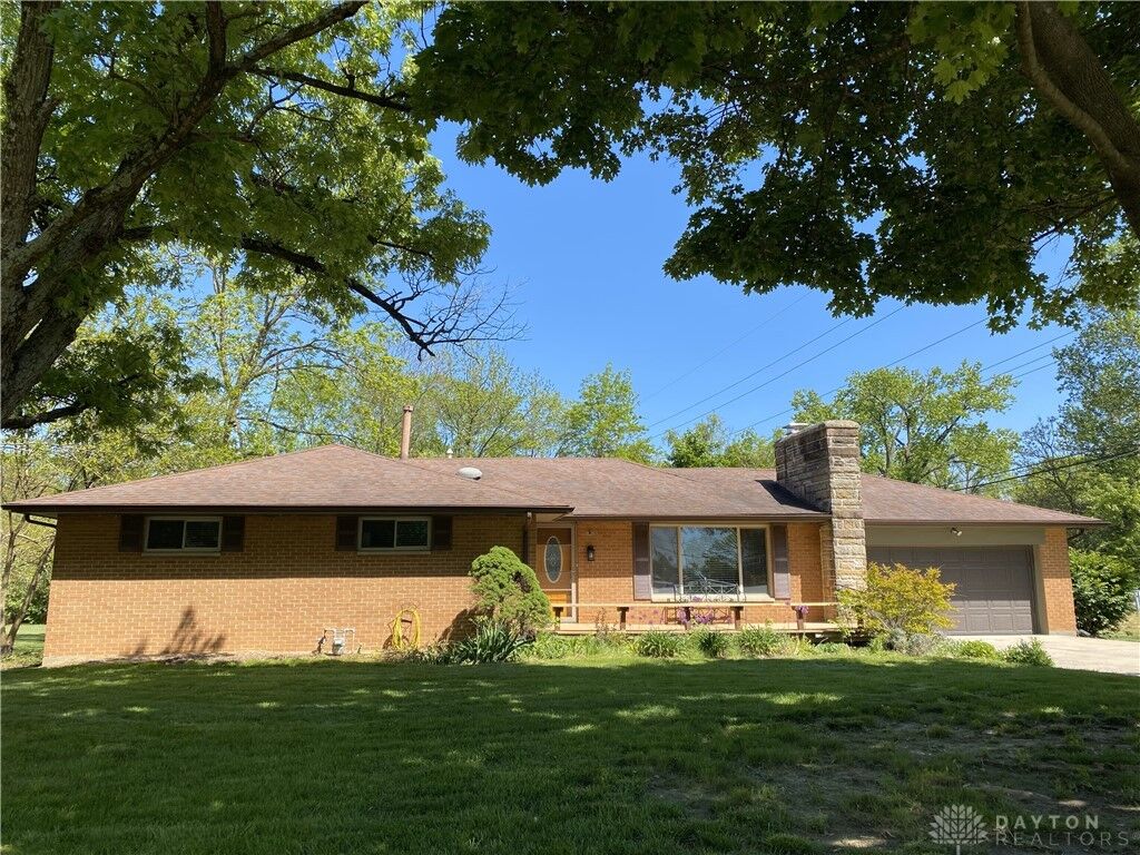 Property Photo:  10520 Grand Vista Drive  OH 45458 