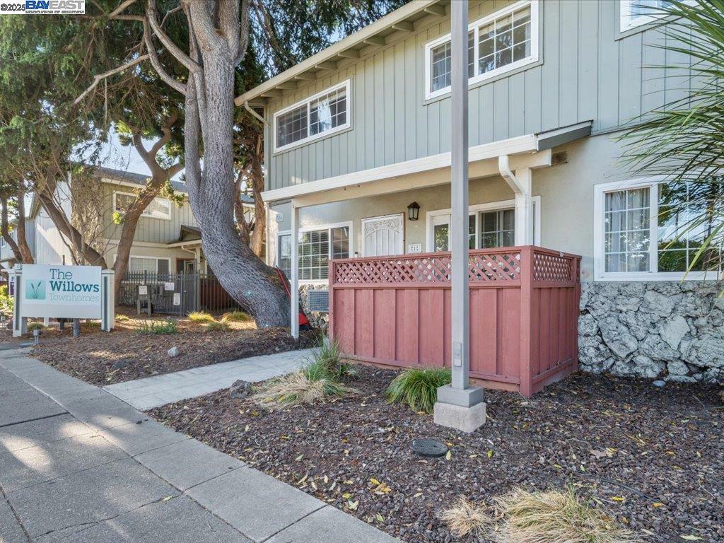 Property Photo: 700 Fargo 1 CA 94579